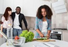 Ramen, eggs, and 78 other easy meals tweens and teens can make Safe Imagephp